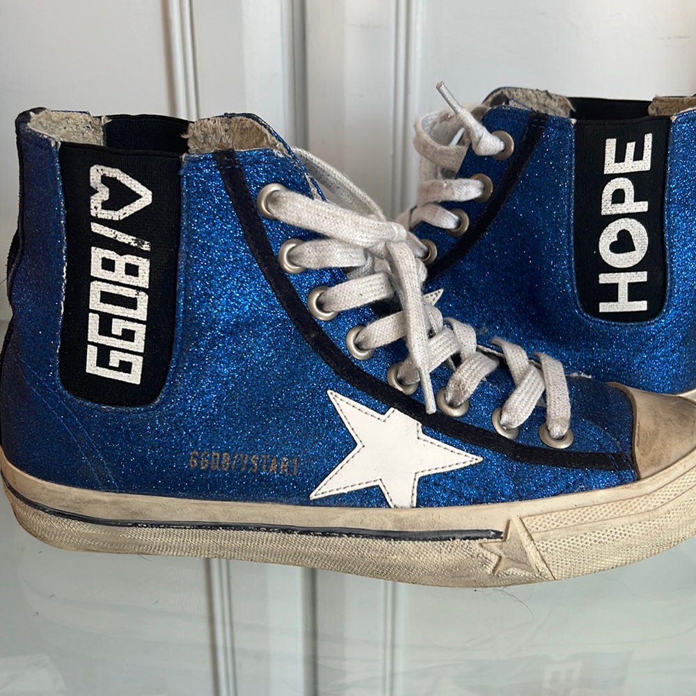 GOLDEN GOOSE HIGH TOP V STAR 1 BLUE GLITTER COATED SNEAKERS Size 39 (EUC)